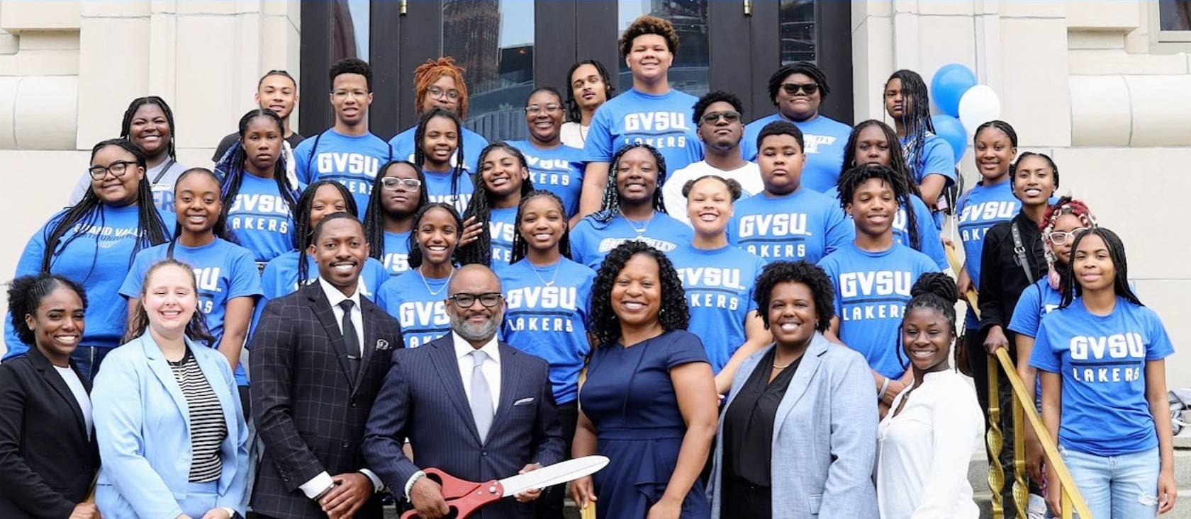 Group Photo of Upward Bound Detroit staff and students